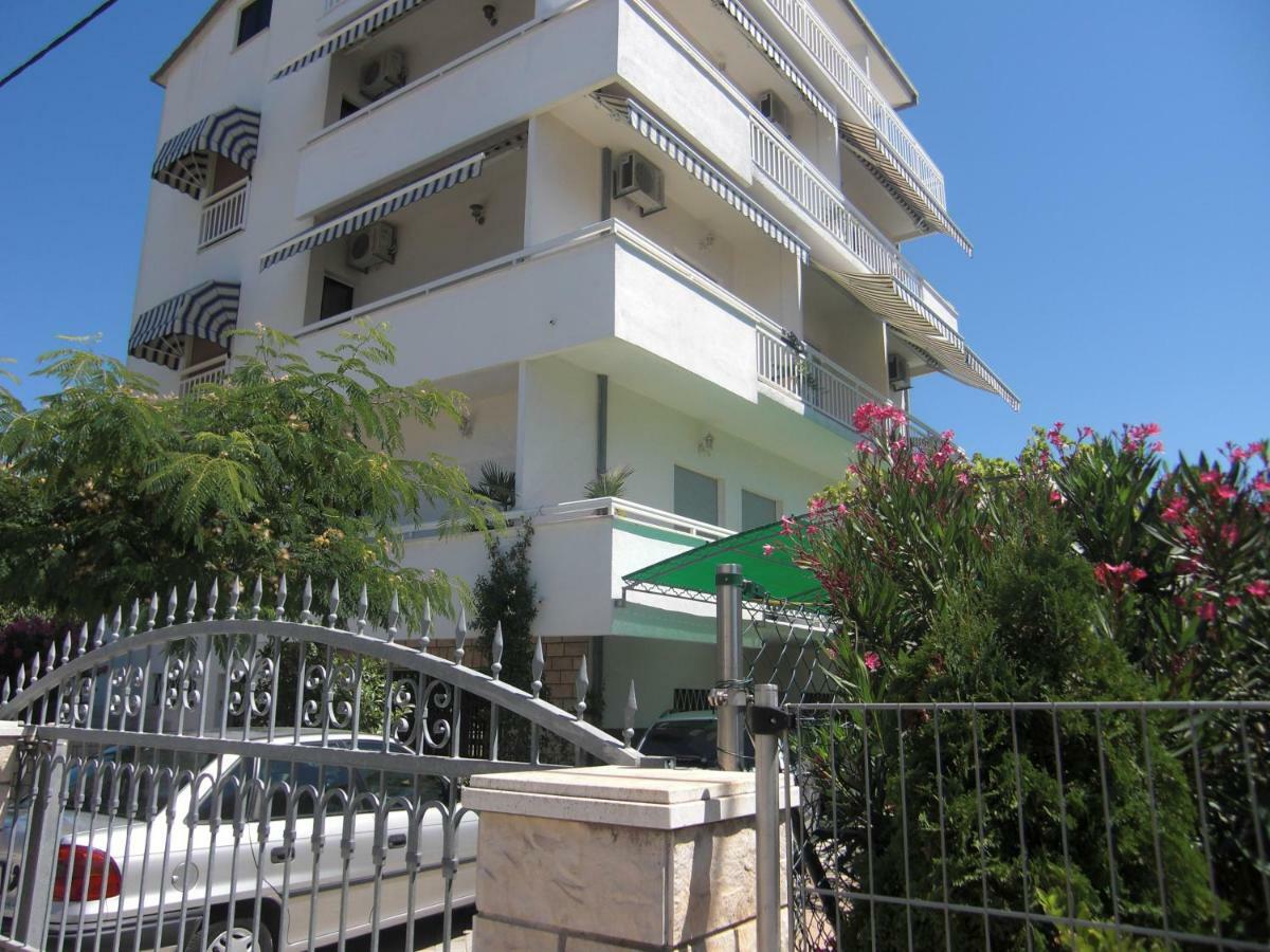 Ruza Apartment