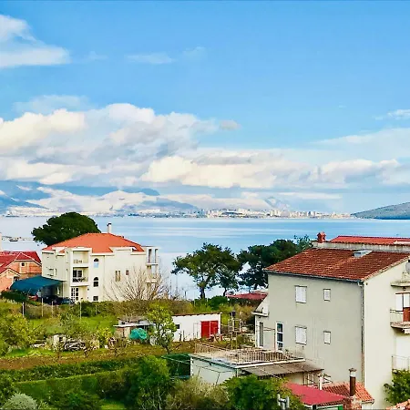 Apartments Ruza Kastela Exterior photo